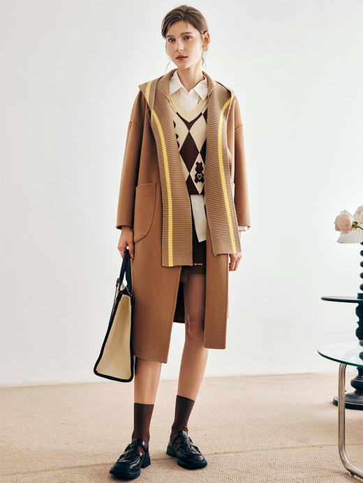 OLrain欧芮儿法式驼色毛呢外套女冬季2024年新款学院风连帽大衣 商品图3