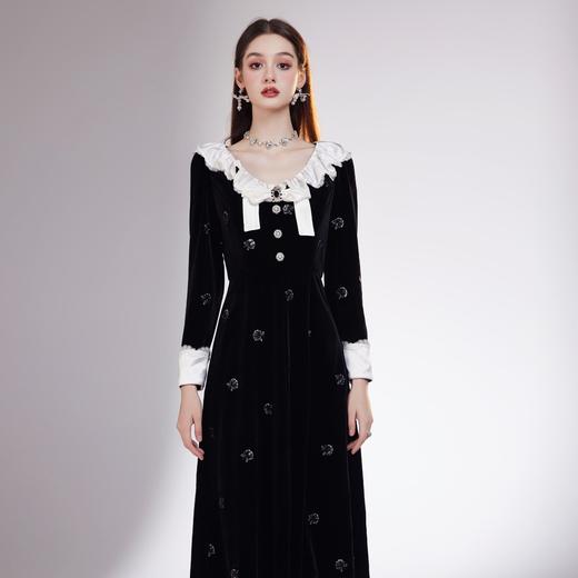 【孤品样衣，不退不换】  【烛光晚宴】气质女人味V领钉珠连衣裙 商品图0