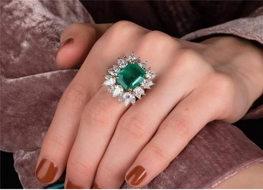 独角鹿西洋古董首饰珠宝法国18k白金及黄金镶嵌祖母绿钻石戒指 商品图1