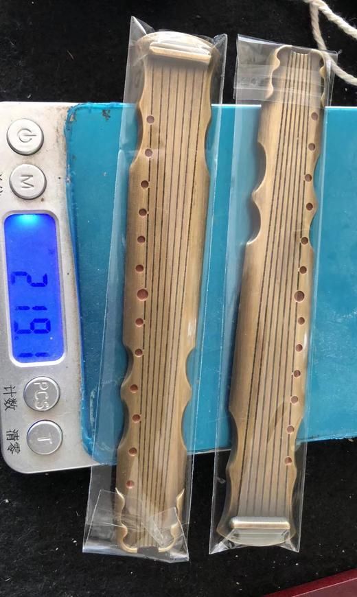 宝玥斋出品『玉玲珑铜琴镇』1对礼盒包装220克上下 商品图12