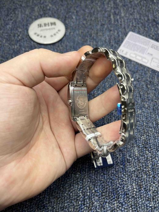 林志玲同款！浪琴表黛绰维纳20.80 X 32.00mm 石英女士腕表 商品图5