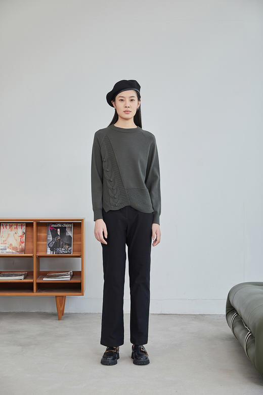 【年货节】奇威【粗细针拼接】设计感圆领橄榄绿针织衫A4416226 商品图6