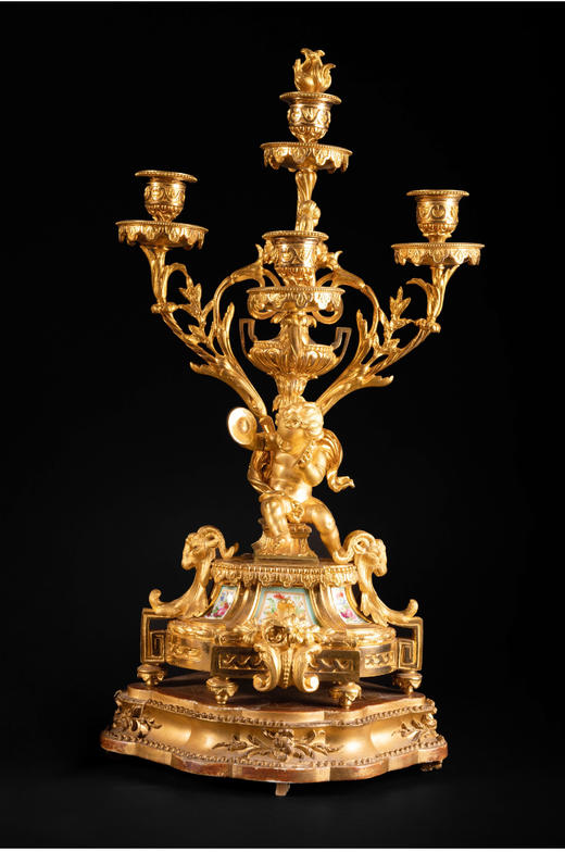 独角鹿西洋古董法国路易十六风铜鎏金雕饰彩绘瓷片座钟烛台三件套 商品图3