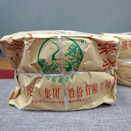 2006年下关铁饼T8633老下关铁饼经典老生茶 高性价比经典生茶 商品图8