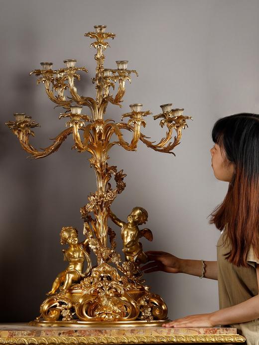 独角鹿西洋古董爱神丘比特与普绪克主题铜鎏金精雕多枝头烛台一对 商品图1