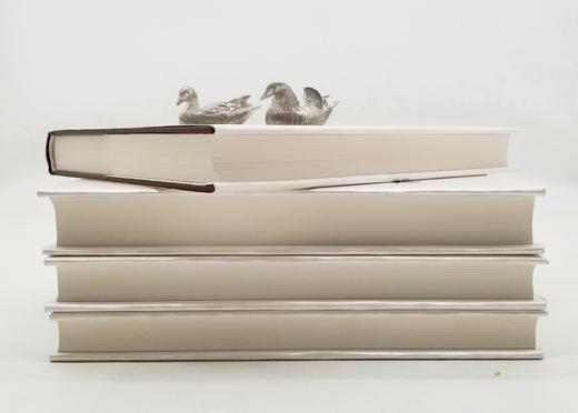 《张元济全集  诗文卷（2册）》《张元济全集 日记卷（2册）》，精装，16开，张元济著，商务印书馆2008年版，分别定价137、100，两种四册售价118元。 商品图2