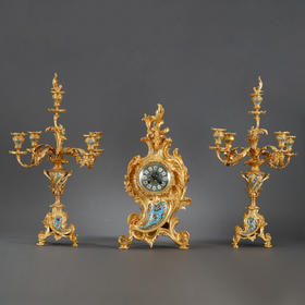独角鹿西洋古董摆件洛可可风格铜鎏金雕饰珐琅座钟烛台三件套