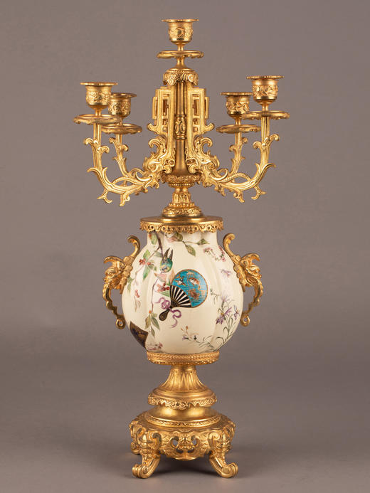 独角鹿西洋古董神兽造型铜鎏金嵌花鸟人物手绘陶瓷座钟烛台三件套 商品图3