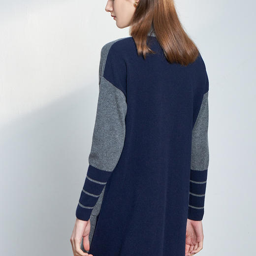 【撞色中长款羊绒连衣裙】羊绒世家秋冬新品女士100%山羊绒衫长袖拼针织接连衣裙 商品图2