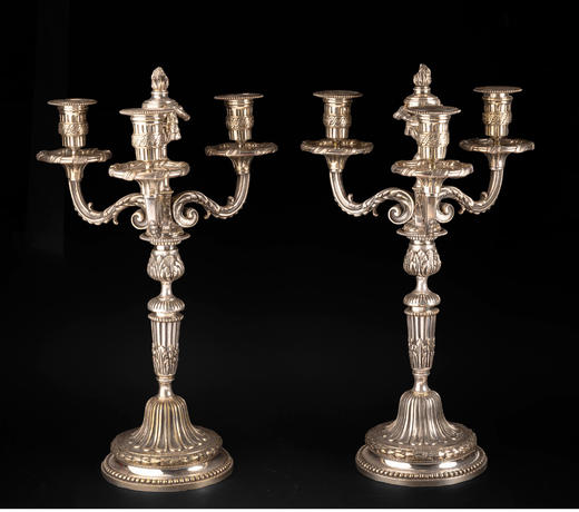 独角鹿西洋古董摆件法国路易⼗六⻛格四枝单枝可变换镀银烛台一对 商品图4