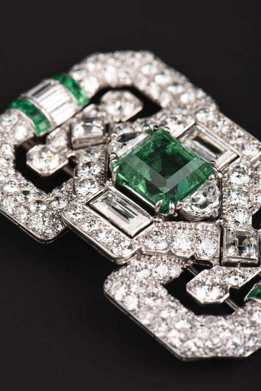 独角鹿西洋古董法国Mauboussin铂金镶嵌哥伦比亚祖母绿钻石胸针 商品图1