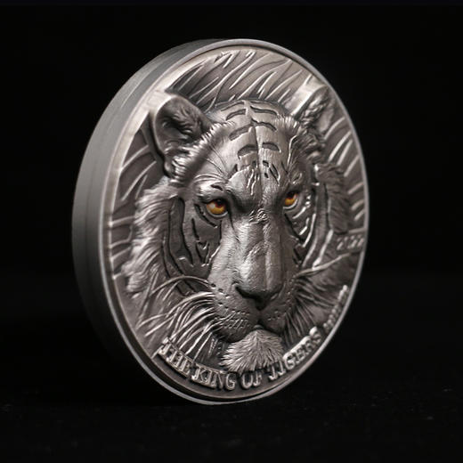 “虎”佑山河·双金属机关纪念银章（内嵌2枚邮票） 商品图3