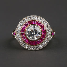 独角鹿西洋古董首饰珠宝欧洲黄金铂金镶嵌钻石红宝石戒指