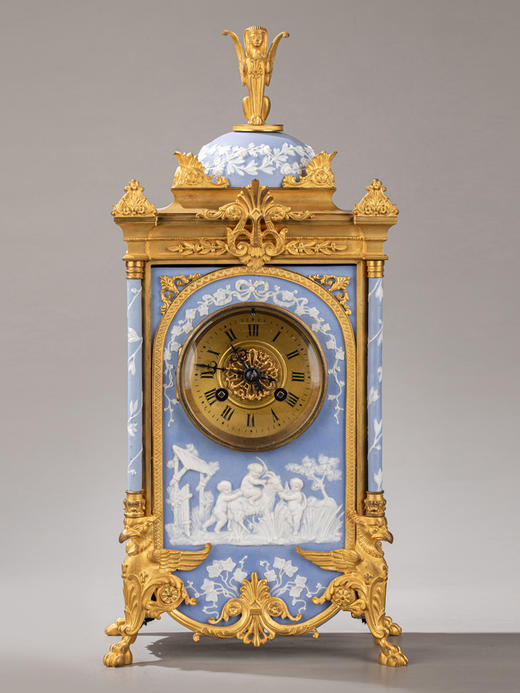 独角鹿西洋古董帝政风韦奇伍德陶瓷浮雕画铜鎏金座钟烛台三件套 商品图2