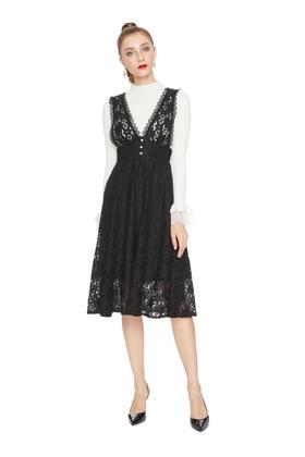 OCTAVIA 花朵镂空两件套连衣裙 5110