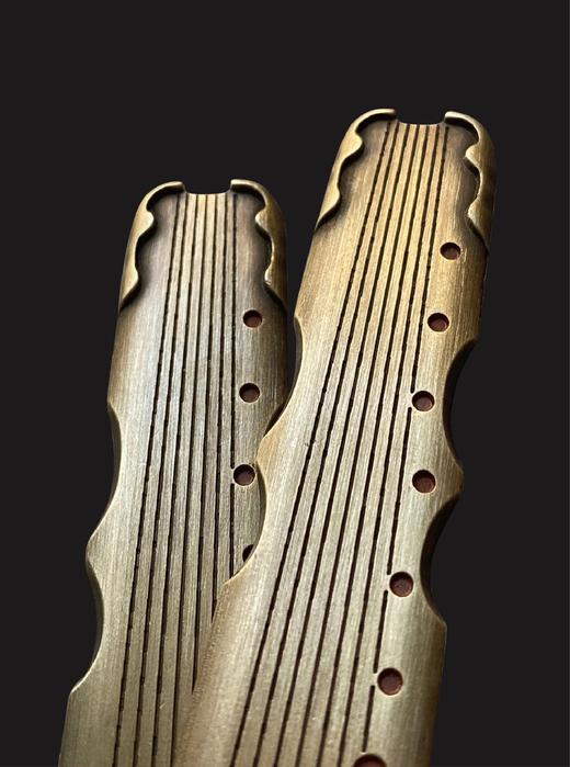 宝玥斋出品『玉玲珑铜琴镇』1对礼盒包装220克上下 商品图8