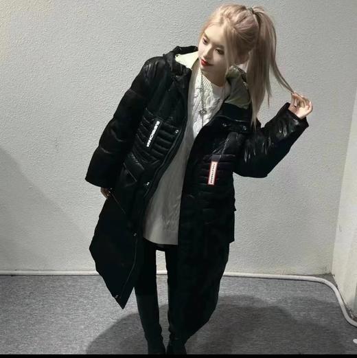 太平鸟羽绒服B4F0289 商品图1