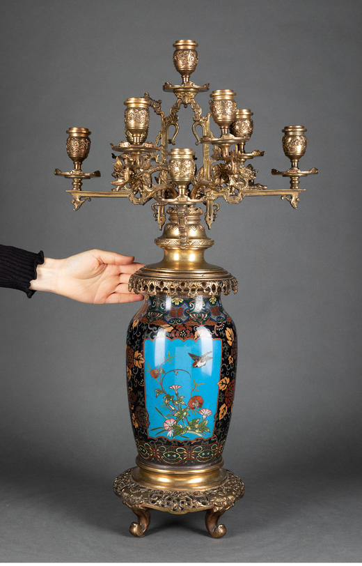 独角鹿西洋古董铜鎏金精雕嵌富贵花鸟掐丝珐琅花瓶多枝头烛台一对 商品图1