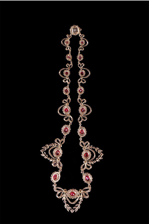 独角鹿西洋古董英国金银镶嵌缅甸无烧红宝石及钻石蝴蝶结花环项链 商品图3