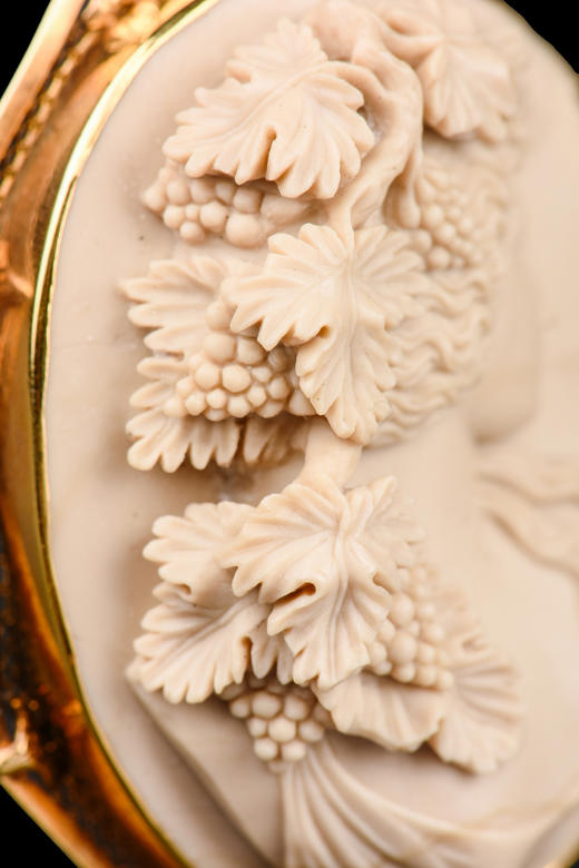 国内现货独角鹿西洋古董首饰14k金镶嵌火山岩酒神主题卡梅奥胸针 商品图4