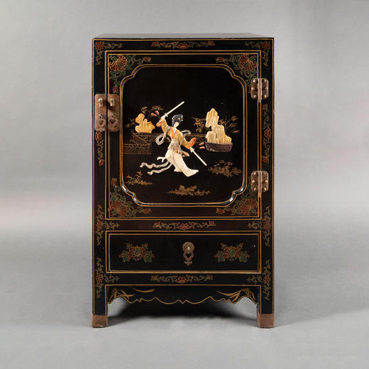 独角鹿西洋古董家具20世纪中国出品传统人物黑漆底百宝嵌边柜立柜 商品图0