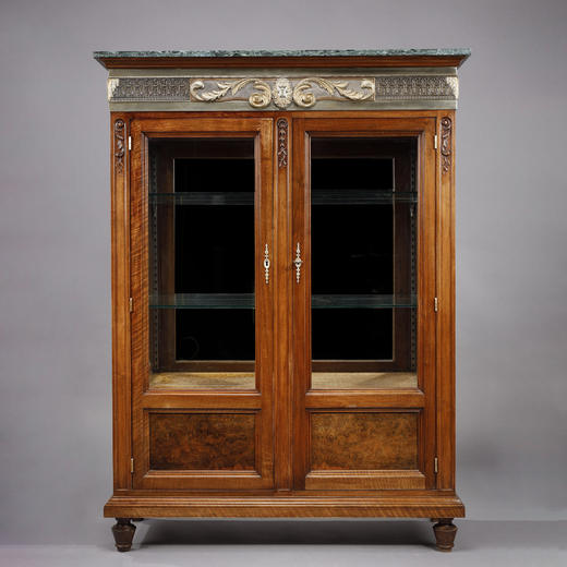 独角鹿西洋古董家具G. Ludovic胡桃木雕花双开玻璃门餐具收纳柜 商品图0