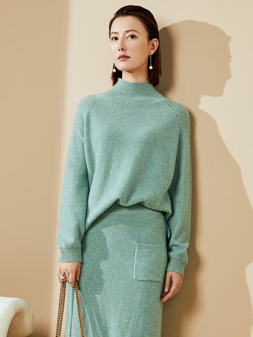 “名媛“J204246颈袖添香2024品牌秋冬季新款慵懒风宽松毛衣修身J20424692 商品图0