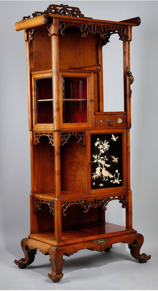 独角鹿西洋古董家具法国出品东方风格镂雕母贝镶嵌花鸟主题展示柜 商品图2