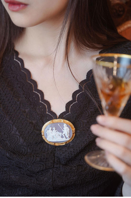 独角鹿西洋古董首饰18k金镶嵌玛瑙野生珍珠浮雕Cameo卡梅奥胸针 商品图3