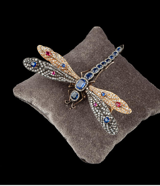 独角鹿西洋古董黄金底纯银镶嵌蓝宝石红宝石钻石颤动式蜻蜓胸针 商品图2