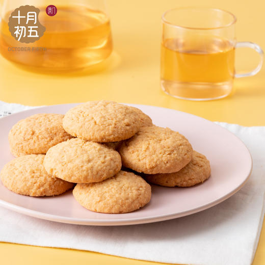 十月初五海风椰丝西饼（圆罐）325g-XL 商品图1