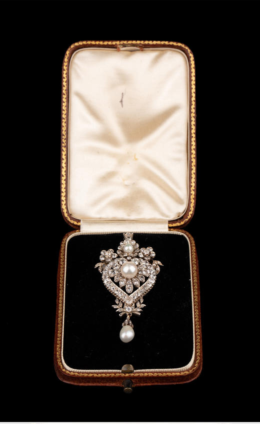 独角鹿西洋古董珠宝首饰18K黄金镶钻石海水珍珠爱心花卉胸针吊坠 商品图4