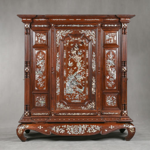 独角鹿西洋古董家具19世纪末亚洲东方风吉祥花鸟漆木镶嵌螺钿边柜 商品图0