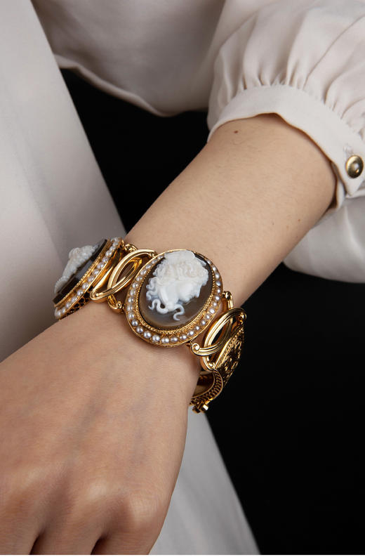 独角鹿西洋古董珠宝法国18K金镶珍珠玛瑙浮雕卡梅奥cameo手镯手链 商品图1