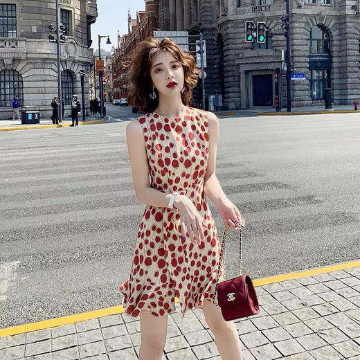 法式波点雪纺连衣裙春夏季新款轻奢名媛风短裙感气质吊带裙子 商品图4