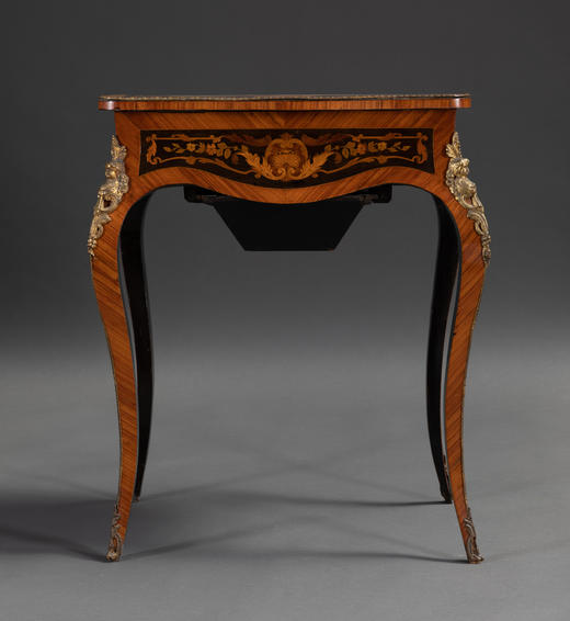 独角鹿西洋古董家具路易十五风格铜鎏金修饰细木镶嵌带镜子桌子 商品图1