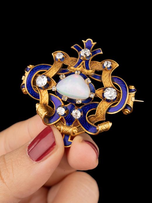 独角鹿西洋古董珠宝首饰崇古风格黄金镶欧泊石钻石宝蓝色珐琅胸针 商品图2