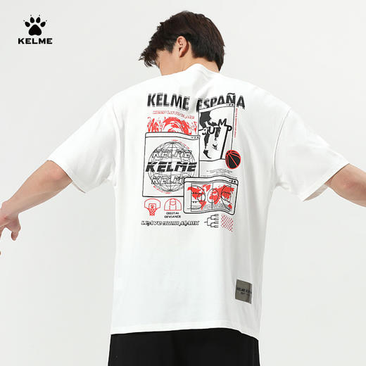 卡尔美运动短袖男篮球运动人物字母LOGO印花圆领宽松套头衫 商品图3