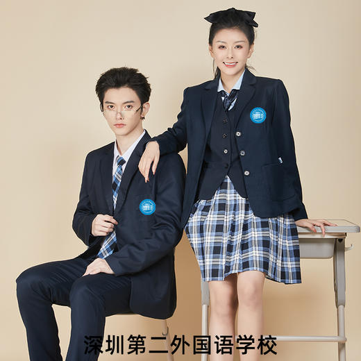深圳第二外国语学校中学生冬季礼服（男女） 商品图0