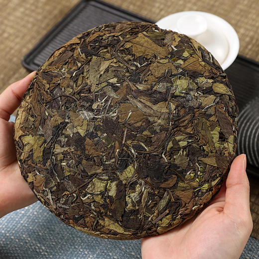 益品惠丰 太姥之巅 白牡丹饼 2013年原料 福鼎白茶 300g 商品图1