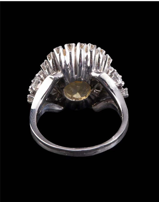 独角鹿西洋古董1960年代铂金镶嵌斯里兰卡无烧黄色蓝宝石钻石戒指 商品图3