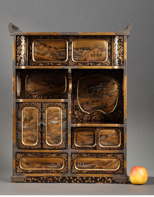 独角鹿西洋古董19世纪日本山水主题黑地金漆莳绘小型珍宝柜置物柜 商品图1