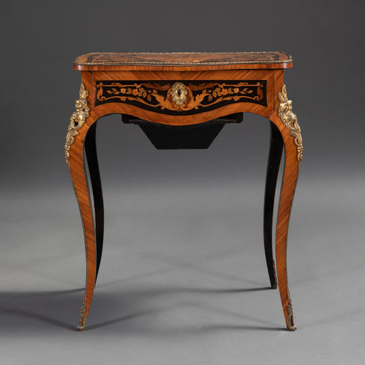 独角鹿西洋古董家具路易十五风格铜鎏金修饰细木镶嵌带镜子桌子 商品图0