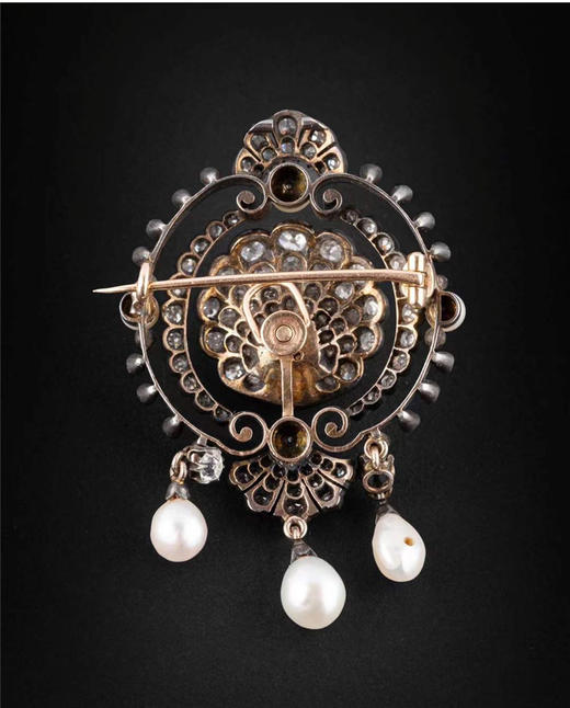 独角鹿西洋古董法国18K金纯银镶钻石与天然海水珍珠贝壳造型胸针 商品图3