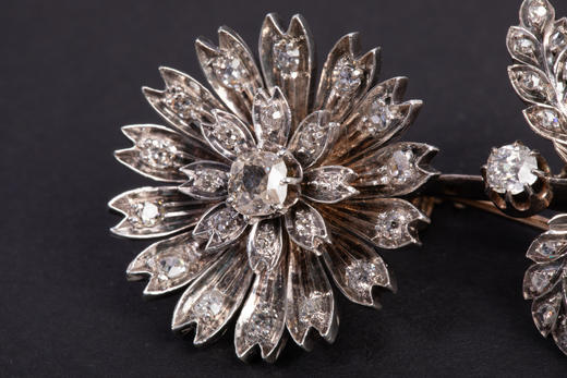 独角鹿西洋古董珠宝首法国18k金银镶嵌钻石玫瑰切钻石颤抖花胸针 商品图2