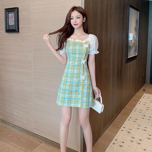 2022夏季新款少女风格子泡泡袖旗袍蝴蝶装饰修身显瘦一字肩连衣裙 商品图9
