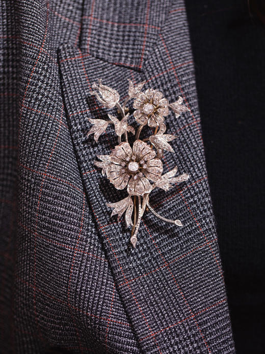 独角鹿西洋古董首饰珠宝18K黄金纯银镶嵌钻石花束造型颤动式胸针 商品图1