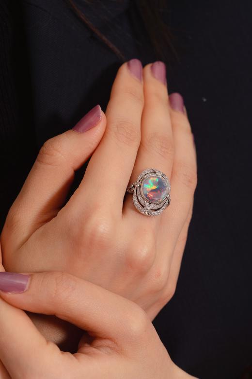 独角鹿西洋古董首饰女戒欧洲珠宝18k白金镶钻石天然黑欧泊石戒指 商品图1