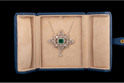 独角鹿西洋古董法国18K金镶哥伦比亚祖母绿钻石鸢尾纹吊坠项链 商品图4