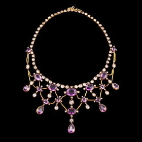 独角鹿西洋古董首饰法国出品18k金镶嵌紫水晶钻石垂花帷幔项链